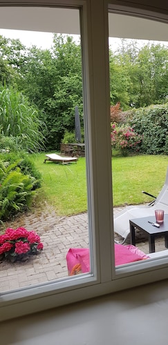 Im Dobbenviertel mit Garten 98 qm 3 Doppelzimmer