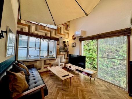 Televisión de pantalla plana