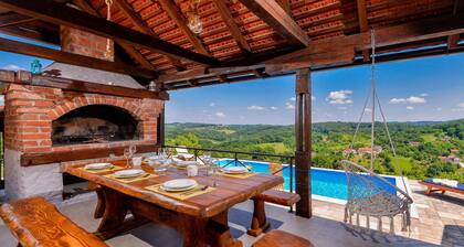 Gorgeous home in Martinkovec with sauna