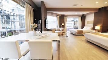 华丽客房, 无烟房 (for 4 Guests, Stairs Only) | 1 多间卧室、埃及棉床单、高档床上用品、加厚床垫
