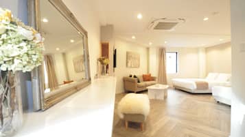 Family Studio, 2 Double Beds, Non Smoking | 1 bedroom, Egyptian cotton sheets, premium bedding, pillowtop beds