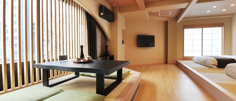 Traditionellt rum - icke-rökare (Japanese Style for 4 Guests) | Egyptiska bomullslakan och sängtillbehör av högsta kvalitet