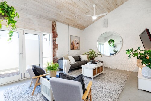 The Kings Stables at Burnside