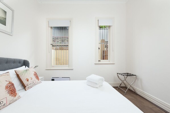 Apartment | 1 bedroom, individually decorated, individually furnished, desk - Stunning Sydney Home 9 (Millers Point)