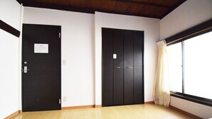 Apartment | Iron/ironing board, WiFi (free) - Start One Home Torigoe 204 (Tokyo)