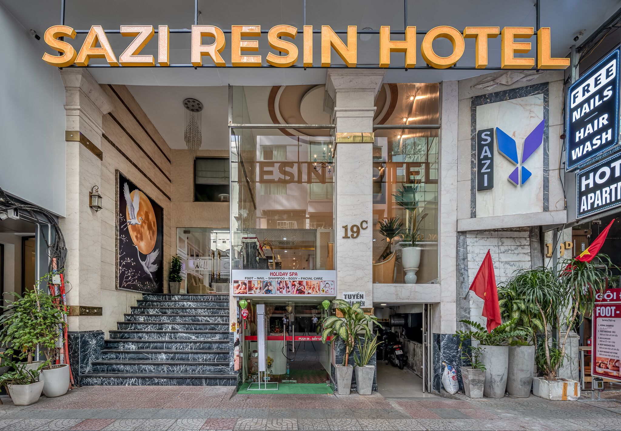 Foto - SAZI RESIN HOTEL - Free Nails HairWash
