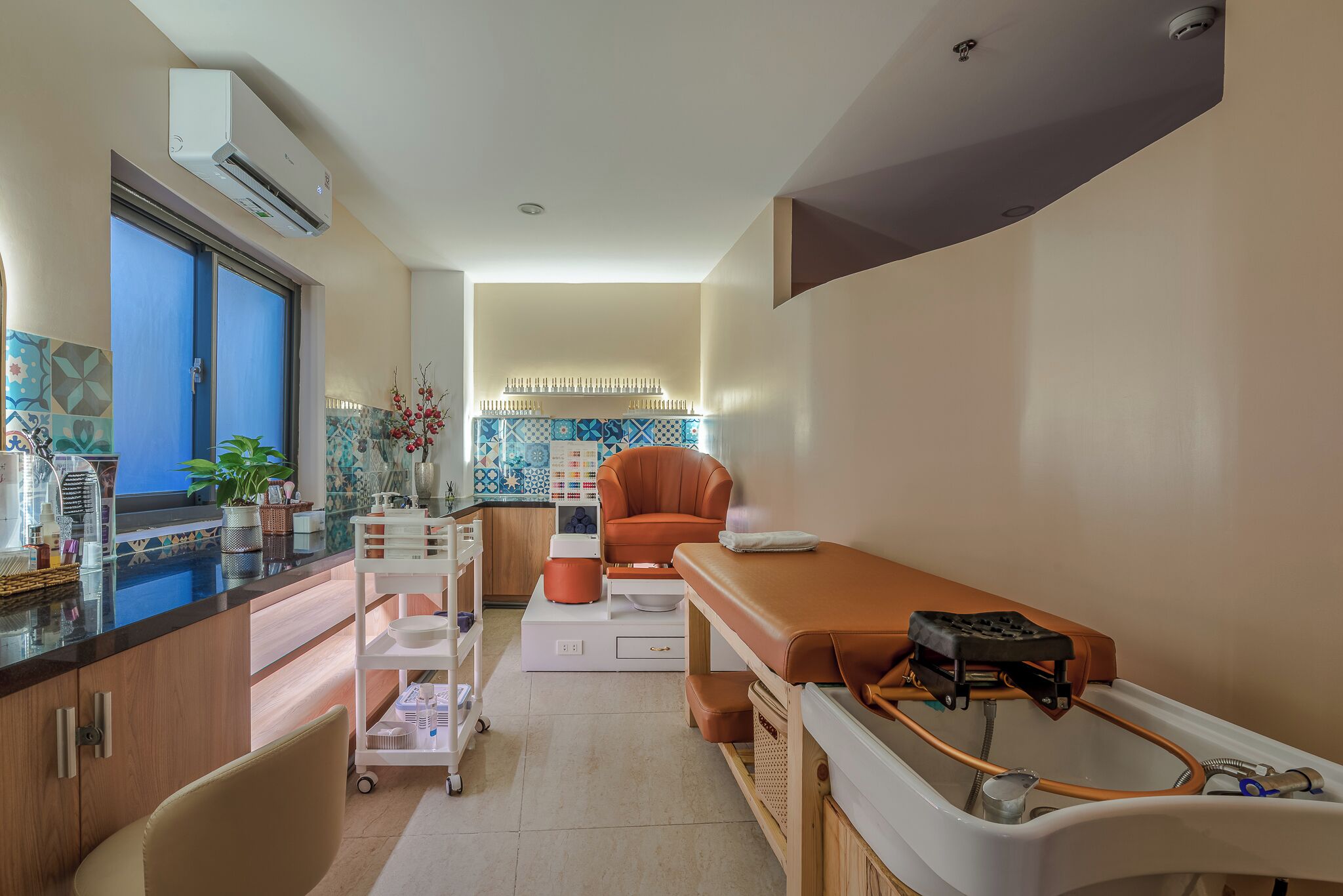 Foto - SAZI RESIN HOTEL - Free Nails HairWash