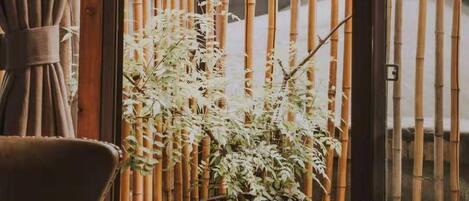 Kahden hengen huone | Pimennysverhot, silitysrauta/-lauta, ilmainen Wi-Fi, vuodevaatteet