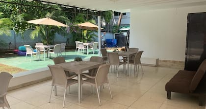 Hostal Familiar Carmencita - Hostel