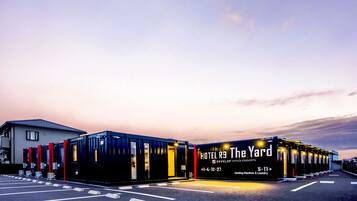 واجهة المنشأة