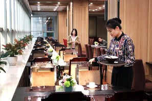 Tägliches Frühstücksbuffet (64 CNY pro Person)