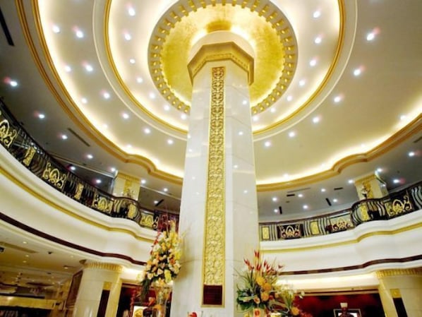 Lobby - Grand Soluxe Hotel Gansu (Lanzhou)