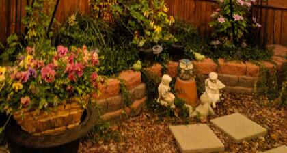 Secret Garden Patio Home with fabulous location