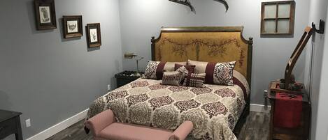 1 bedroom, desk, iron/ironing board, travel cot