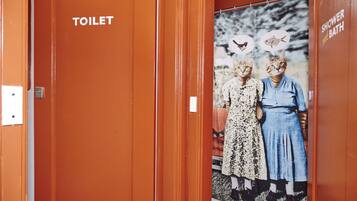 Separate bathtub and shower, free toiletries, hair dryer, towels