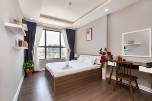 스탠다드 아파트 | 2 개의 침실, 책상, 노트북 작업 공간, 암막 커튼