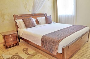 Exclusive Double Room, 2 Bedrooms | In-room safe, desk, iron/ironing board, free WiFi