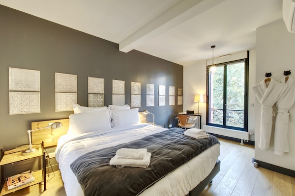 4 Schlafzimmer, Zimmersafe, Schreibtisch, BĂŒgeleisen/BĂŒgelbrett