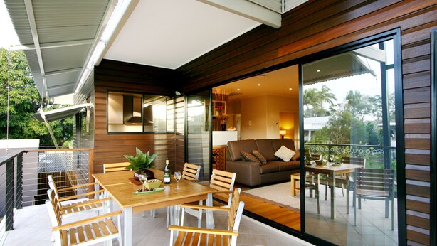 Terrace/patio - Sereno Resort (Urangan)