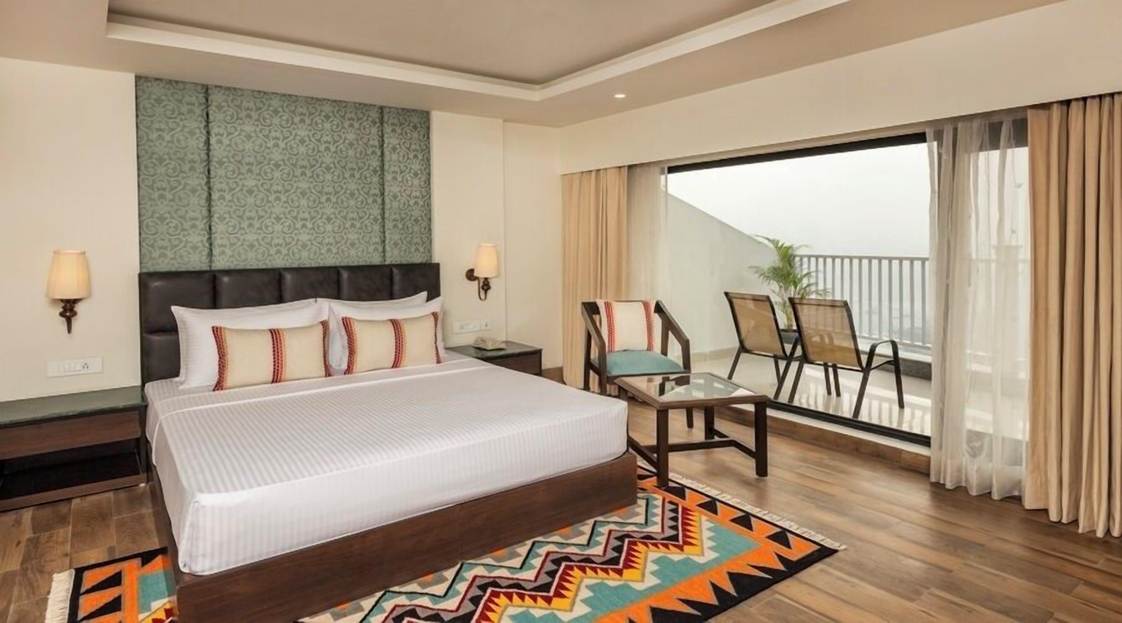 Premier-Zimmer | Minibar, Schreibtisch, laptopgeeigneter Arbeitsplatz