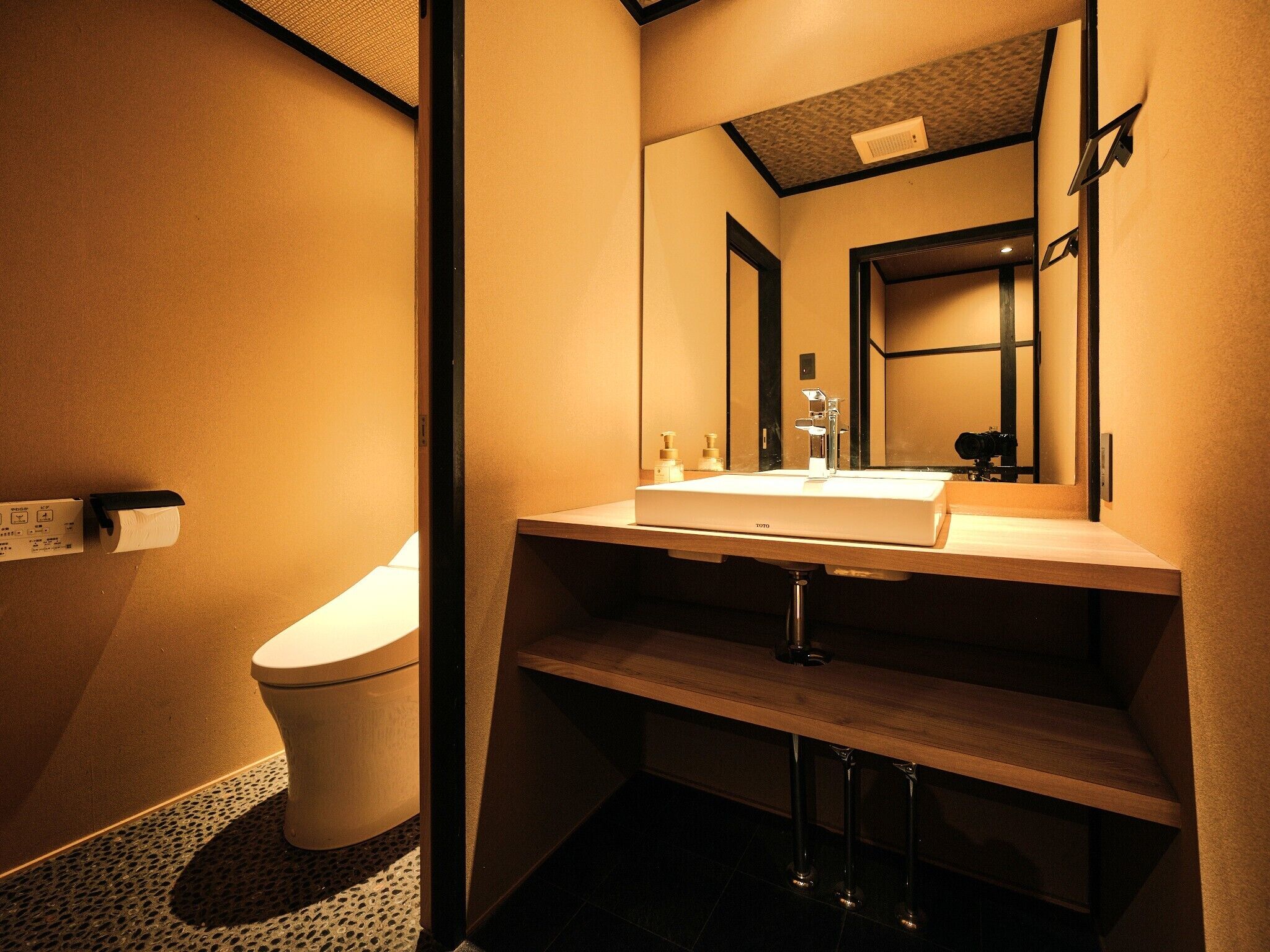 Private Vacation Home | Bathroom | Separate tub and shower, free toiletries, hair dryer, slippers