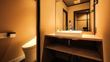 Private Vacation Home | Bathroom | Separate tub and shower, free toiletries, hair dryer, slippers