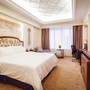 Phòng đôi Deluxe | 1 phòng ngủ, minibar, két bảo mật tại phòng, màn/rèm cản sáng