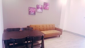 Essbereich im Zimmer