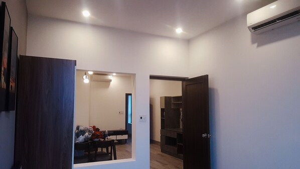 1 chambre, literie hypoallergénique, couette en duvet d'oie, minibar