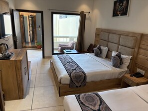 Quarto quádruplo família | Roupas de cama premium