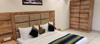  Hotel Exotic Near Golden Temple