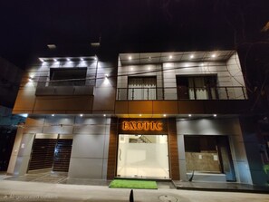 Fachada da propriedade