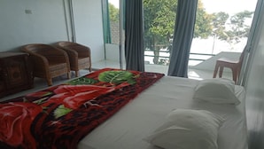 Deluxe Double Room - OYO 2379 Hotel Sibigo (Samosir)