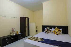 Economy Double Room | Free WiFi, bed sheets