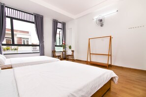 Habitació quàdruple superior | Wifi gratuïta i roba de llit