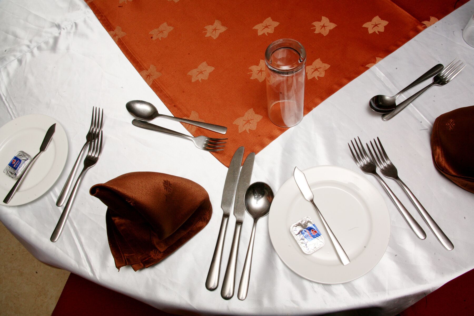 breakfast, lunch, dinner served; local and international cuisine