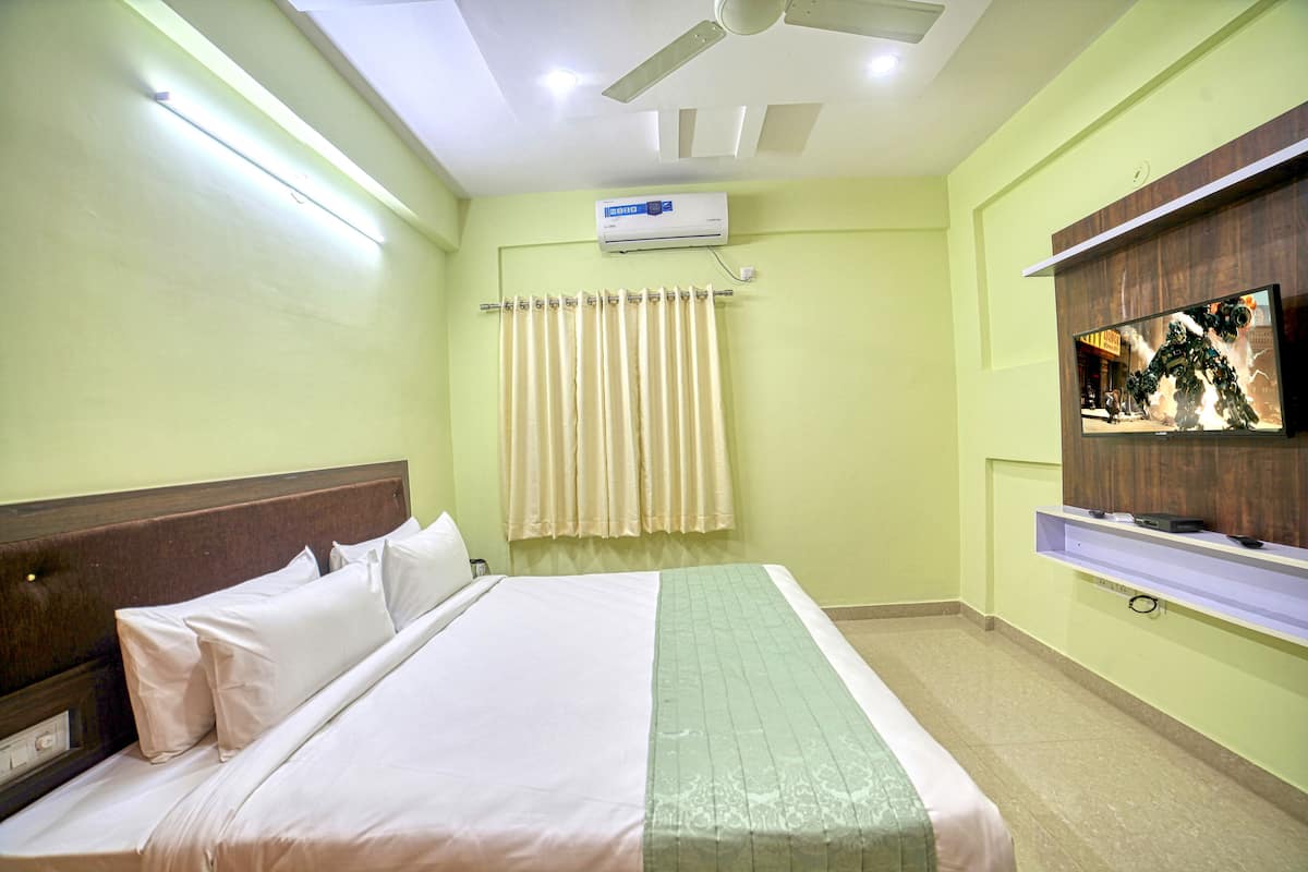 1 kamar tidur, meja kerja, ruang kerja ramah laptop, dan kedap suara