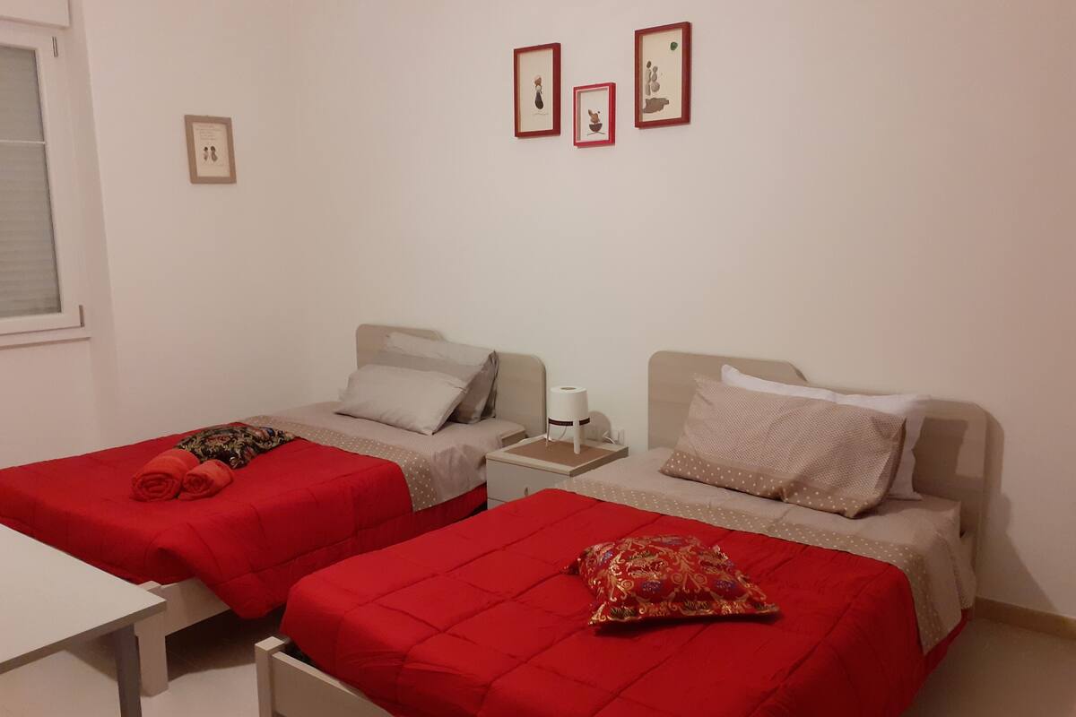 Standard Double Room, Shared Bathroom (Bonny) | Desk, laptop workspace, soundproofing, iron/ironing board (on request)