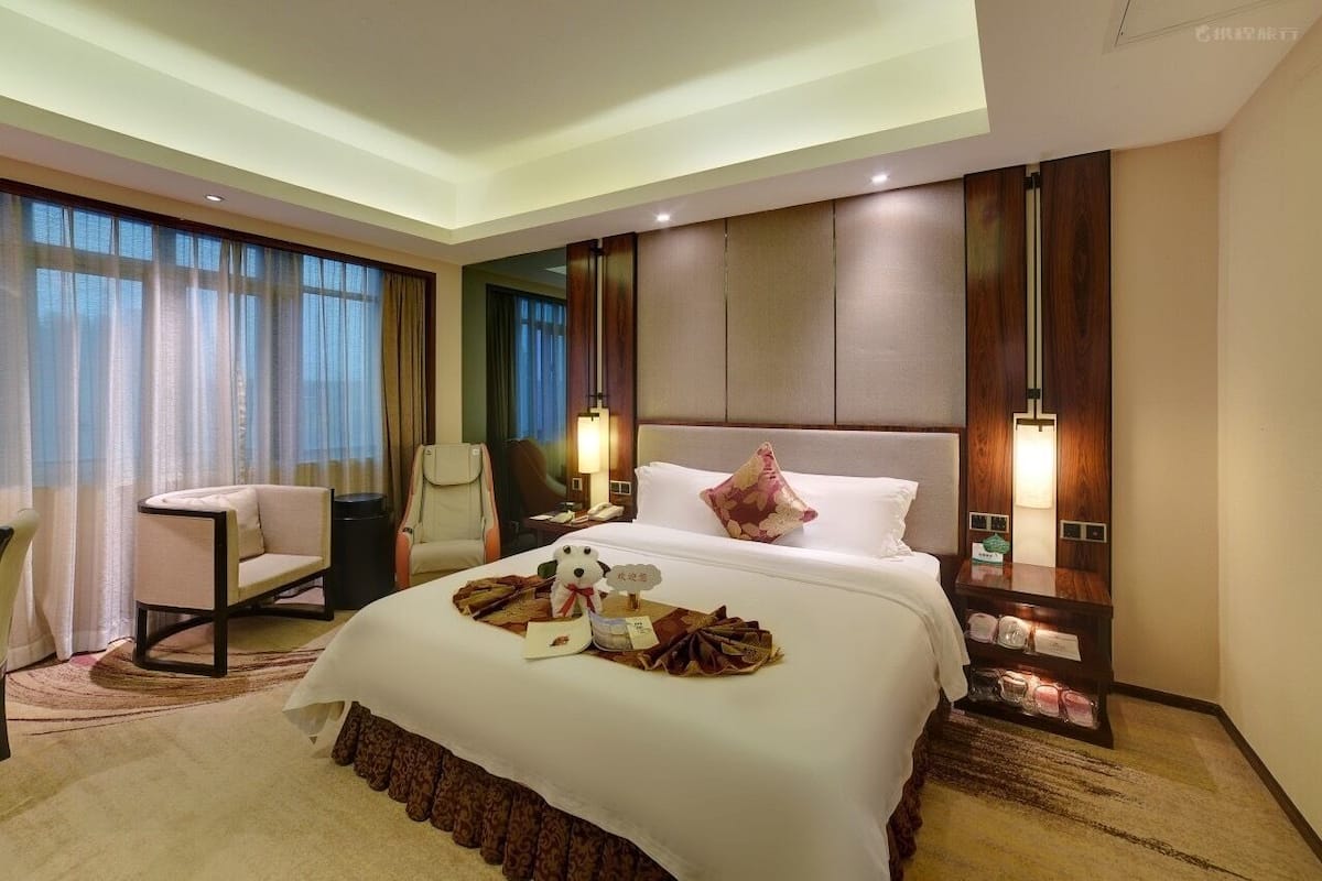 Suite Deluxe | 1 dormitorio, escritorio, cortinas opacas y wifi gratis