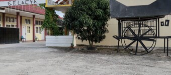 OYO 2274 Wisma Padati Syariah