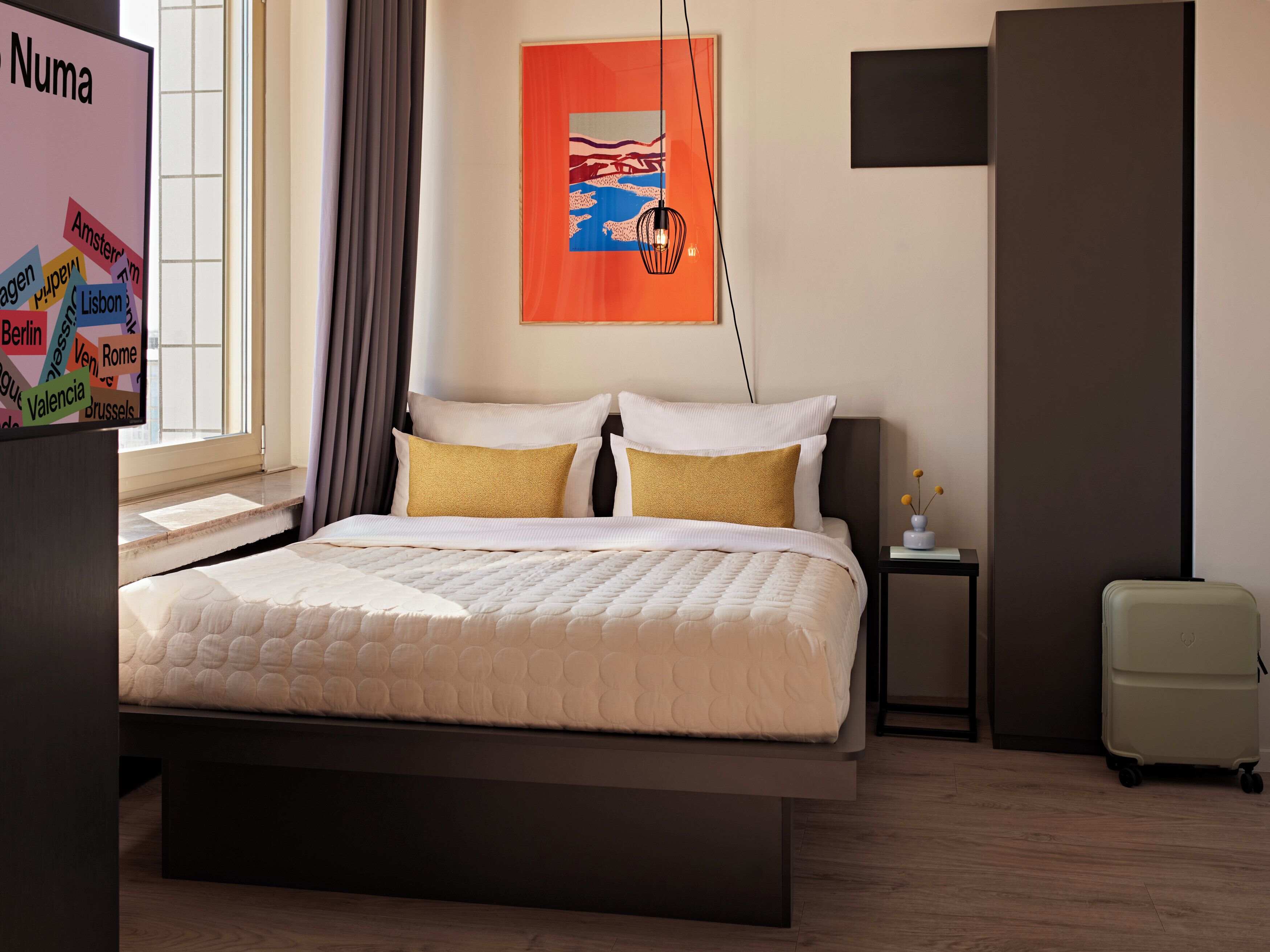 Medium Studio with Kitchen | Premium bedding, in-room safe, laptop workspace, free WiFi