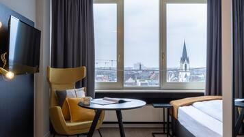 Medium Room | Hochwertige Bettwaren, Zimmersafe, laptopgeeigneter Arbeitsplatz