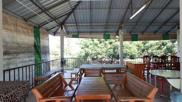 Nhà hàng