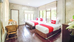 Deluxe Triple Room - OYO 606 Baan Suansabai Pleanpanmai Resort Amphawa (Amphawa)