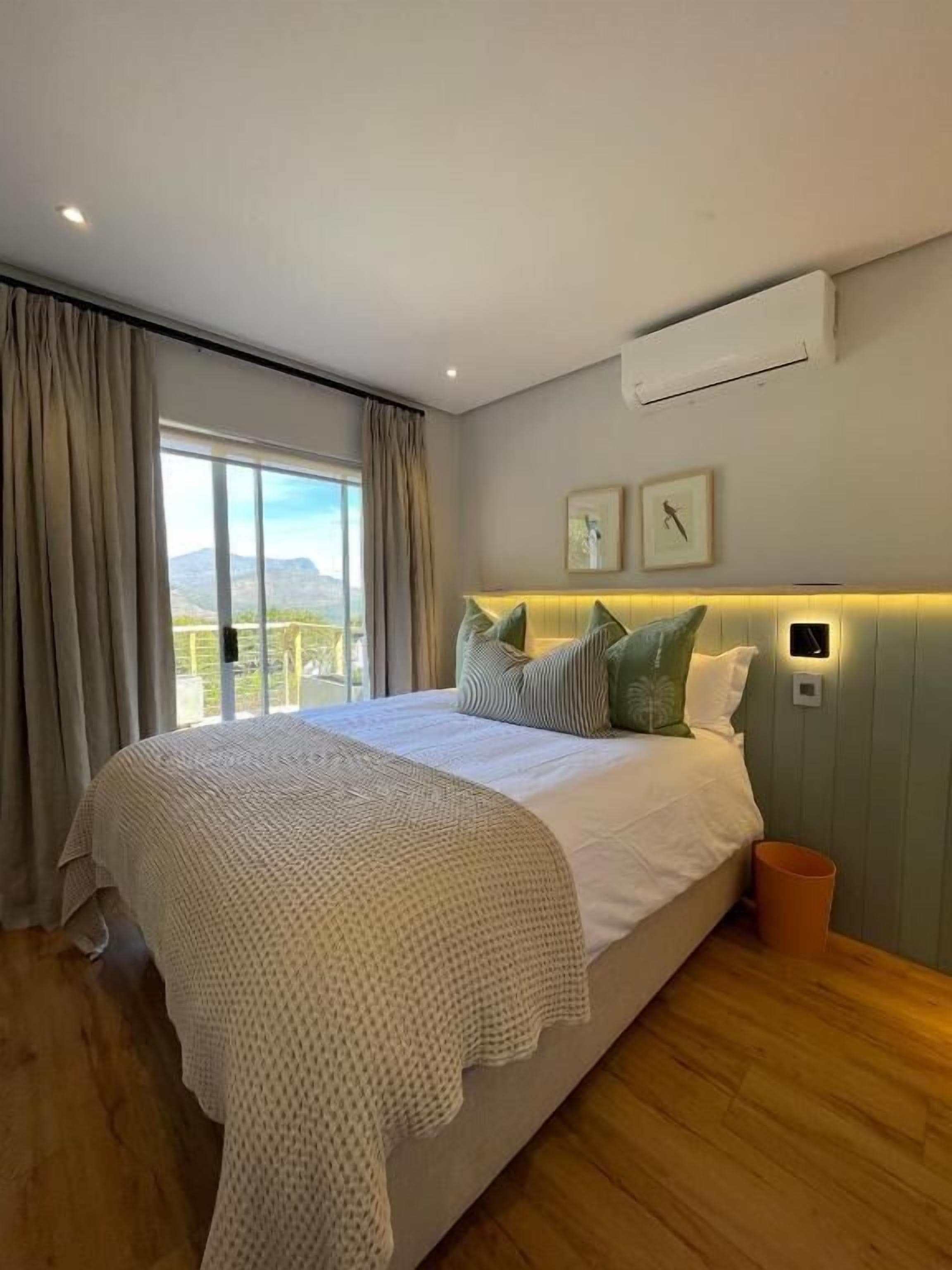 Småhus – comfort | Sengetøy av topp kvalitet, dundyner, senger med overmadrass og minibar