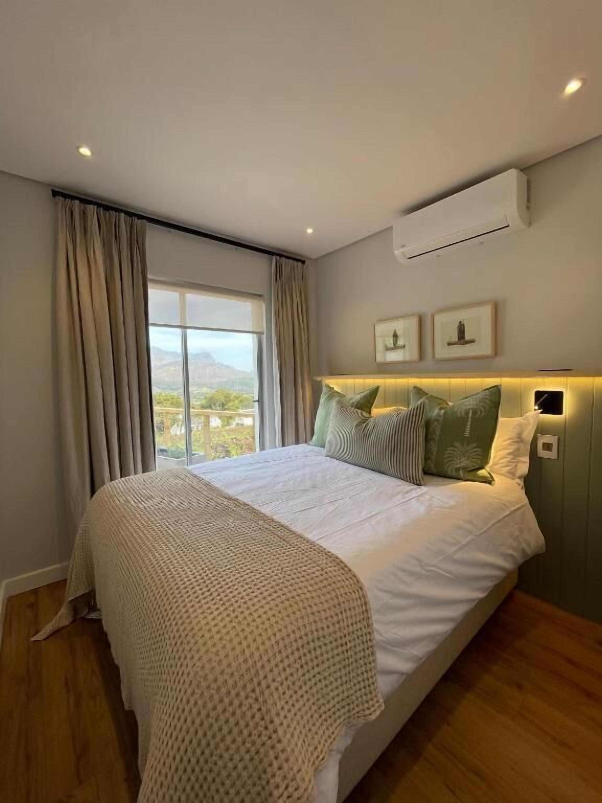 Cottage tiện nghi đơn giản | Bộ đồ giường cao cấp, chăn bông, nệm có lớp đệm bông, minibar 