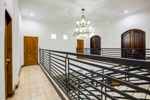 Perincian bahagian dalam