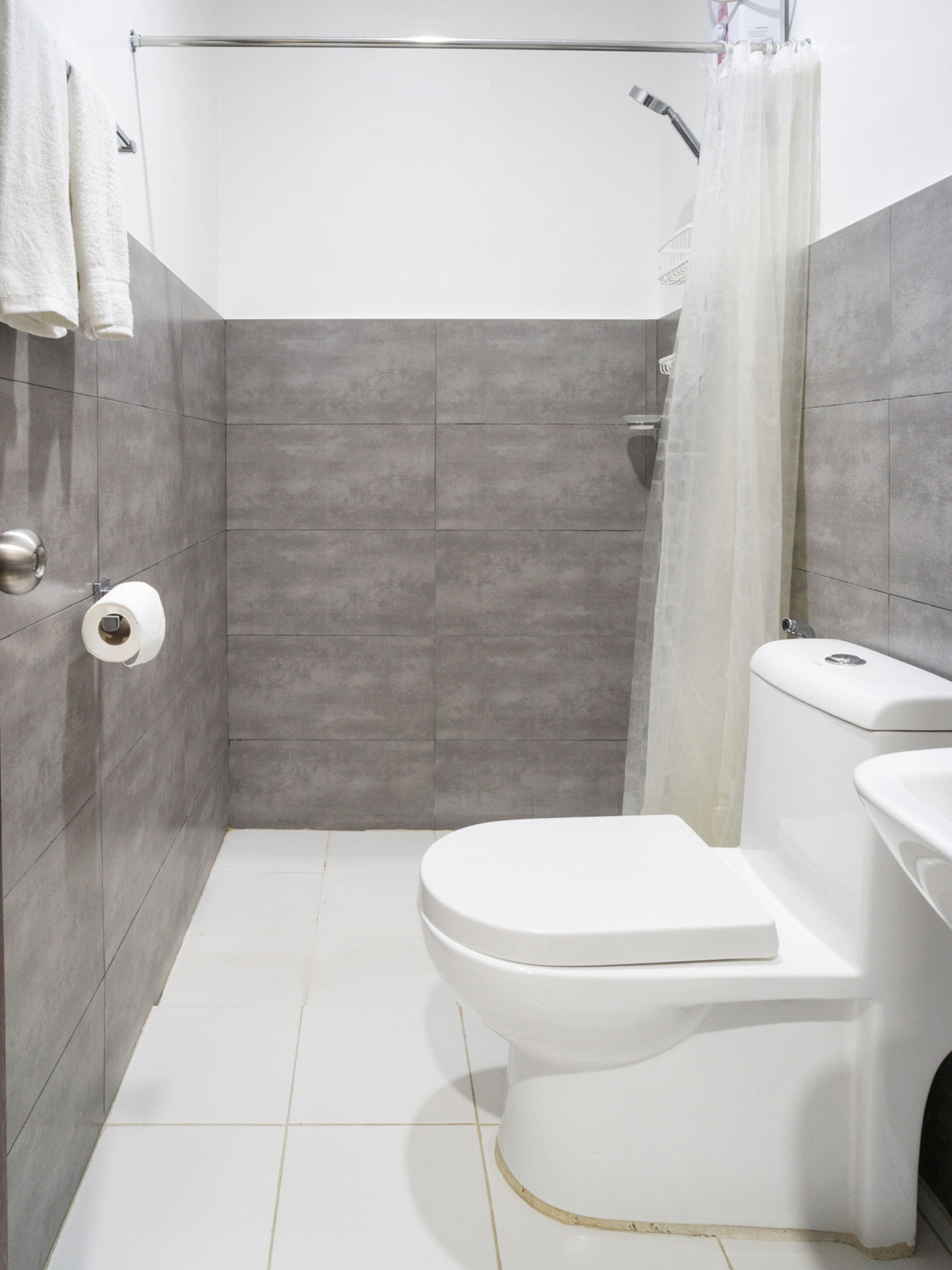 superior family room | bathroom | shower, free toiletries, bidet, towels