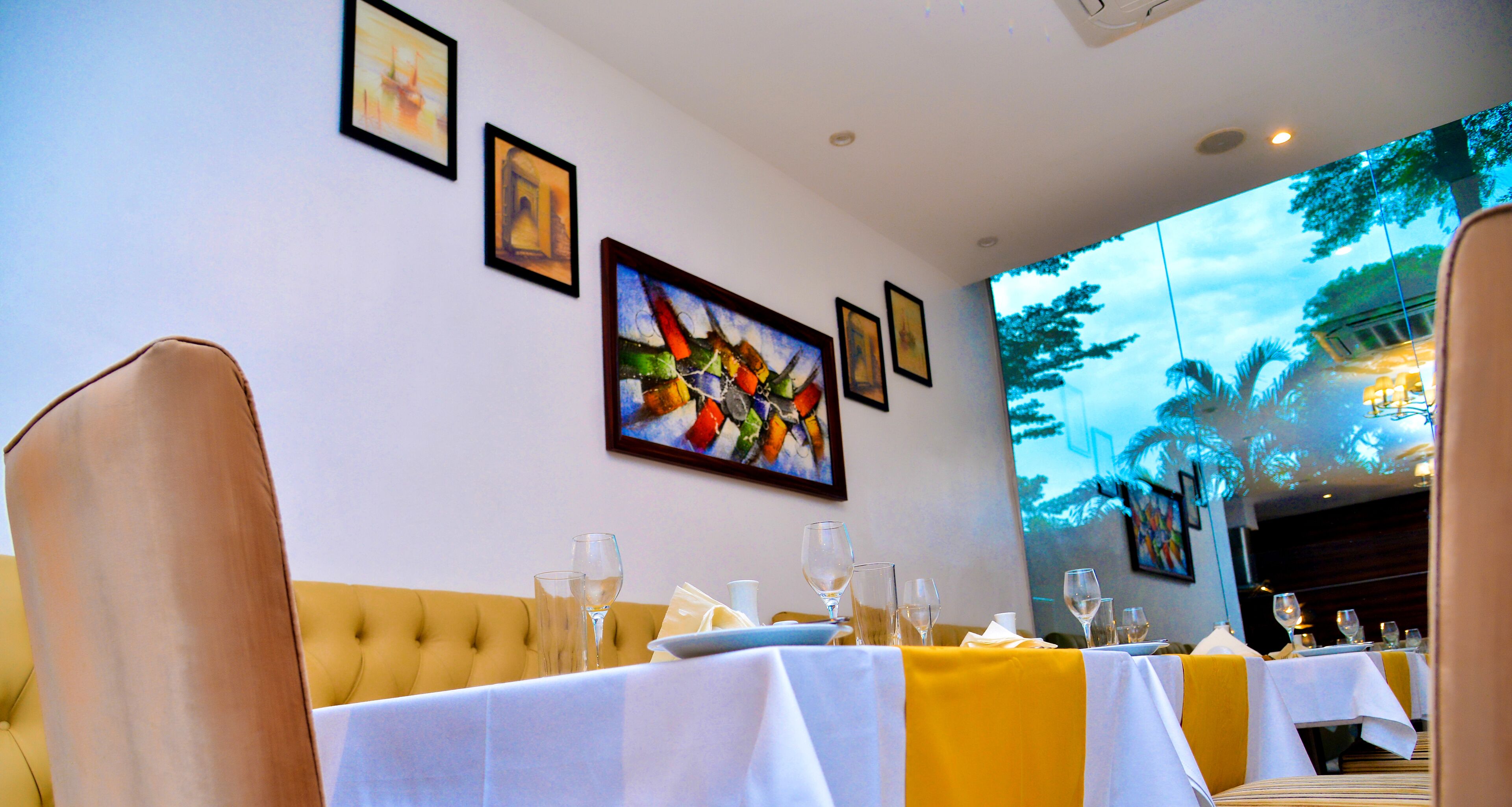 free daily english breakfast