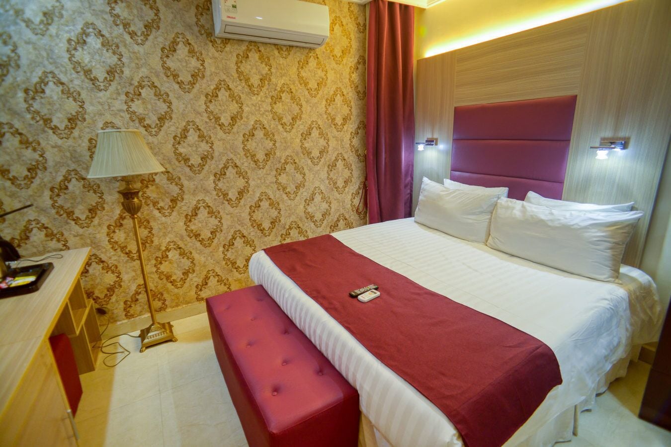 superior room | 1 bedroom, minibar, in-room safe, desk
